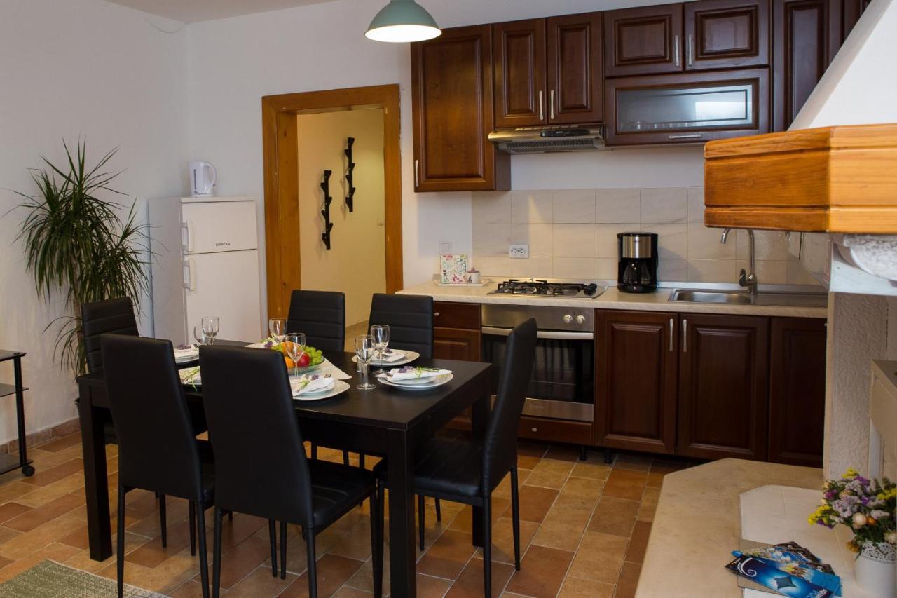 Apartman Girasol Póla Kültér fotó