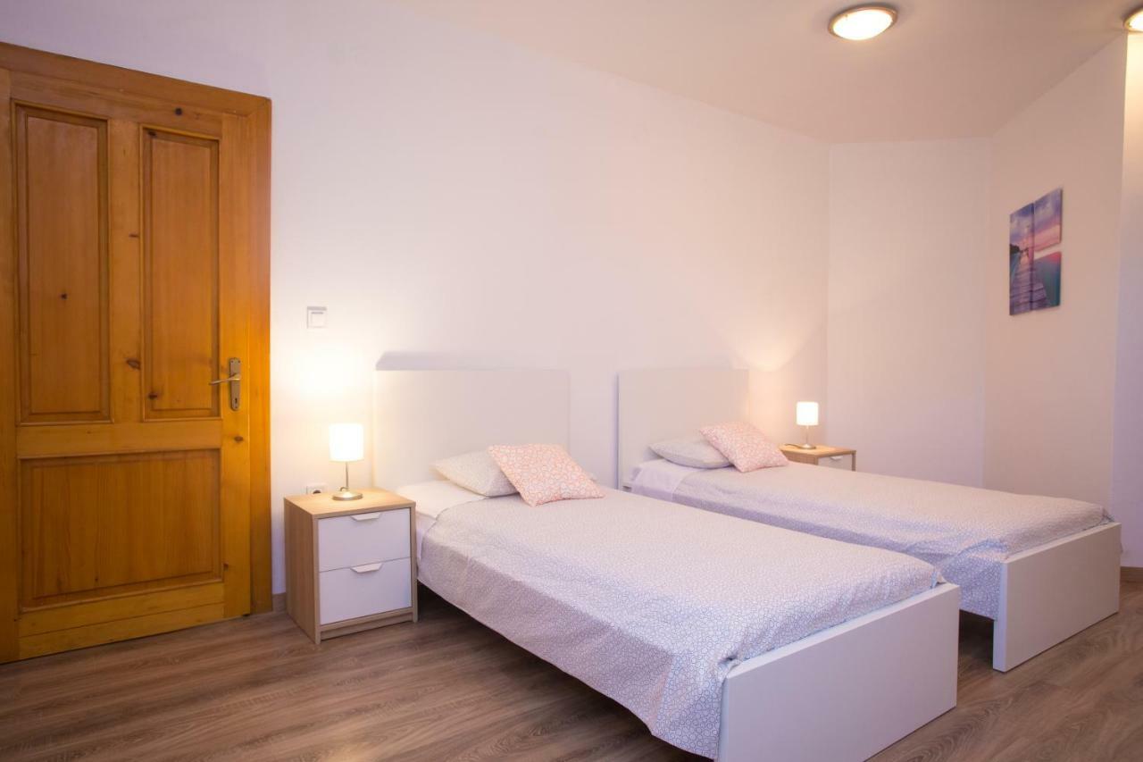 Apartman Girasol Pula Apartman Kültér fotó